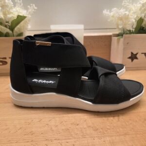 Dr. Scholl's Time Off Fun Wedge Sandals Black Women's Size 6